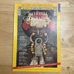 Vintage National Geographic Magazine September 1973 Apollo Lost Sierra New Guine